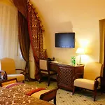 Citadel - Gastro Boutique Hotel- цитадель 5*