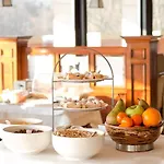 Citadel - Gastro Boutique Hotel- цитадель
