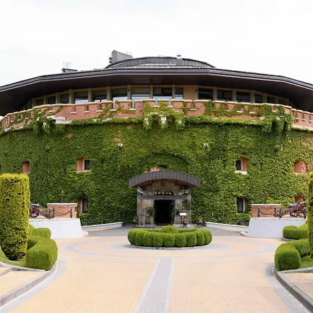 Citadel - Gastro Boutique Hotel- цитадель 5* Λβιβ