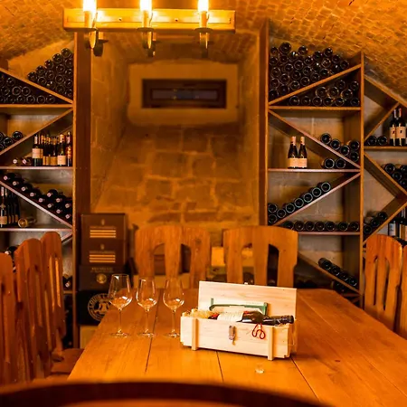 Citadel - Gastro Boutique Hotel- цитадель 5*