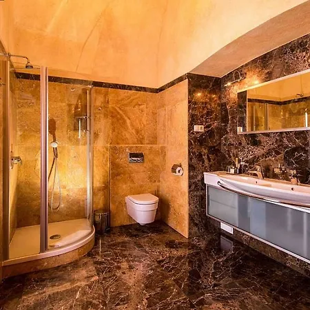 Hotell Citadel Inn Gastro Boutique Hotel - Готель Цитадель Інн Львів Lviv