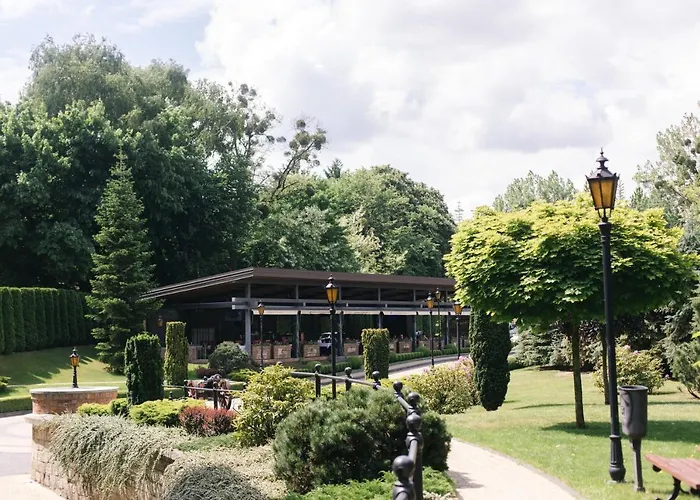 Citadel - Gastro Boutique Hotel- цитадель Hotel 5*