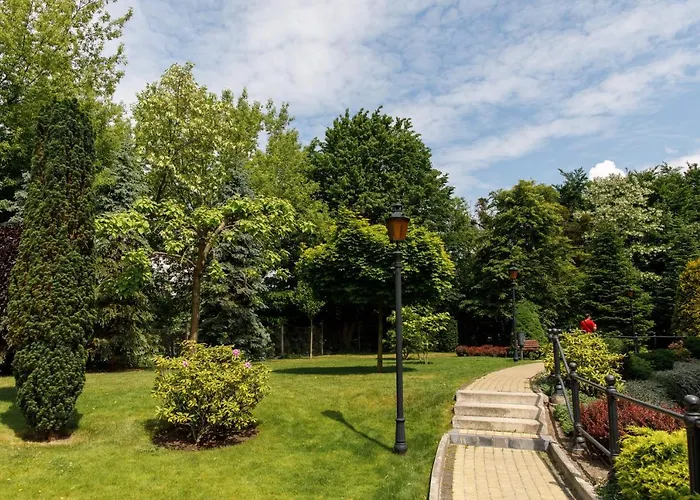 Citadel - Gastro Boutique Hotel- цитадель 5* Lvov