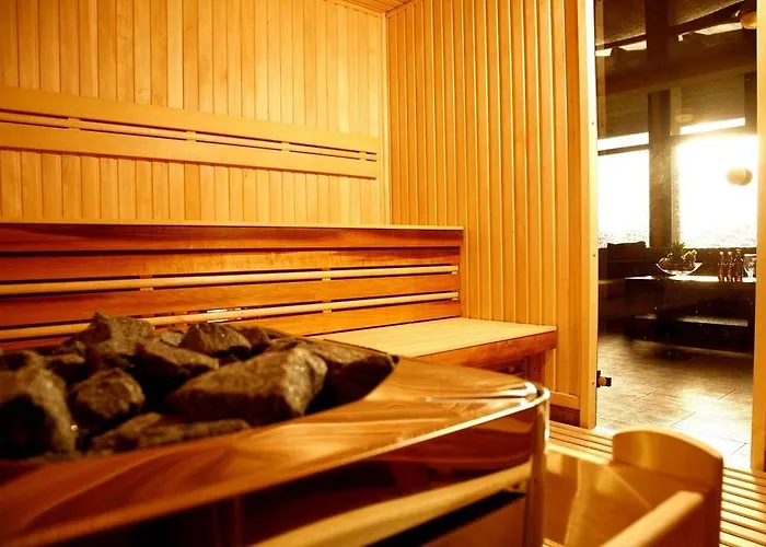 Citadel - Gastro Boutique Hotel- цитадель Λβιβ