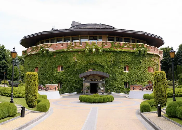 Citadel - Gastro Boutique Hotel- цитадель 5* Λβιβ