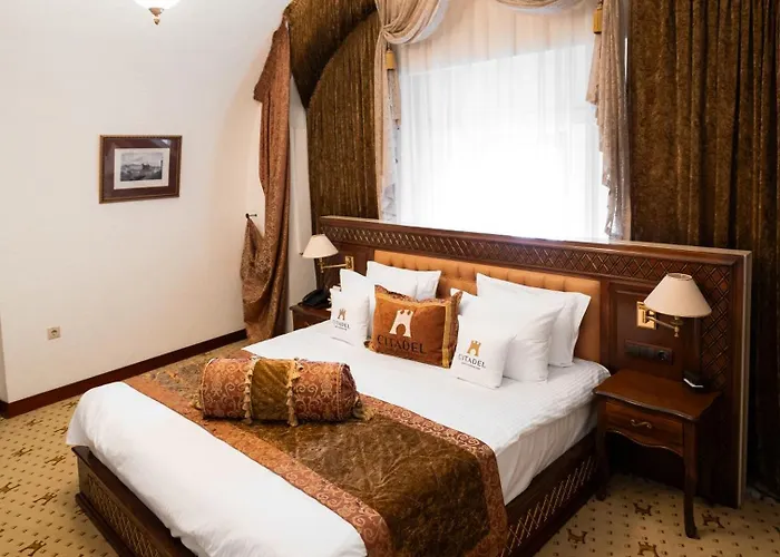 Citadel - Gastro Boutique Hotel- цитадель Hotel