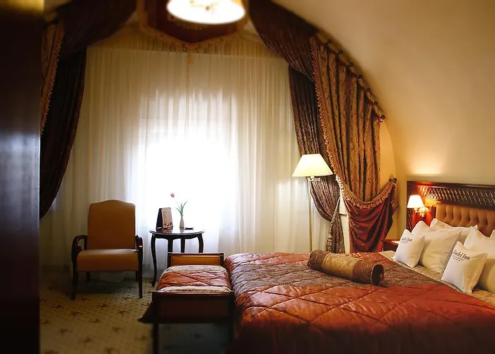 Hotel Citadel - Gastro Boutique Hotel- цитадель Lvov