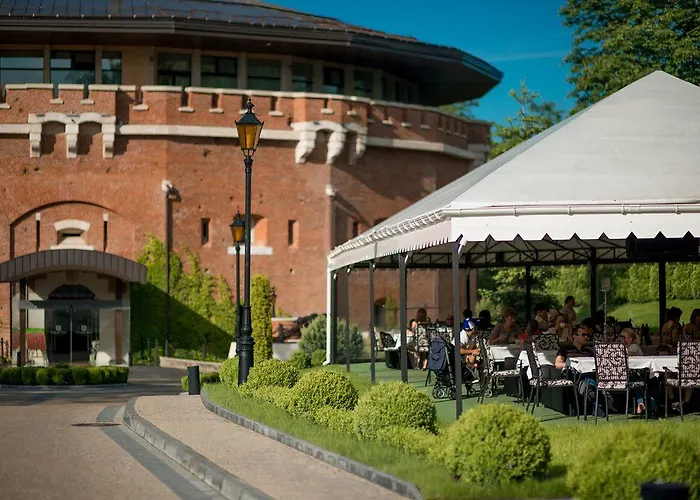 Citadel - Gastro Boutique Hotel- цитадель Lvov