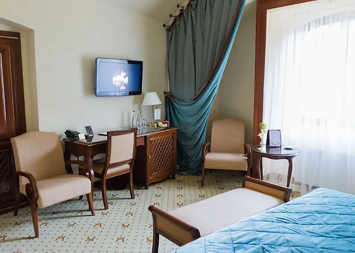 Citadel - Gastro Boutique Hotel- цитадель