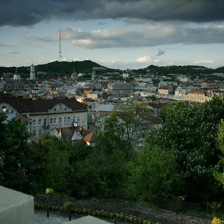 Citadel Gastro Boutique 5* Lviv